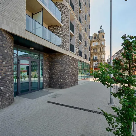 Lux Traugutta With Air Conditioning And Parking By Renters Apartamento